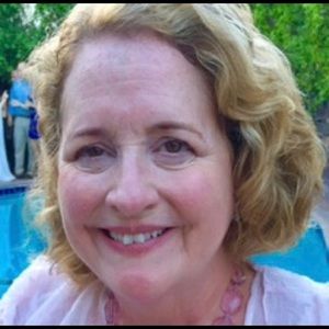 Meet your Posher, Cynthia